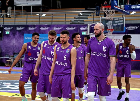 GSD zje123 season 2020 21 Easy credit Basketball Bundesliga BG Göttingen Telekom Baskets Bonn Göttingens Jubel Humba