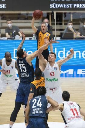 Bogdan Radoslavjevic Hakro Merlins, 15 Leon Radosevic Fc Bayern Munich, 43 ¨¨¨HAKRO Merlins Crailsheim vs FC Bayern Munich, Basketball, Bundesliga, easy credit BBL, Matchday 24, Season 2020 2021, 21 03 2021, ¨¨ HAKRO Merlins Crailsheim vs FC Bayern Munich, Basketball, Bundesliga, easy credit BBL, Matchday 24, Season 2020 2021, 21 03 2021 Ilshofen. Copyright: xNinaxSander xEibnerxPressefotoxIx EP_NSR