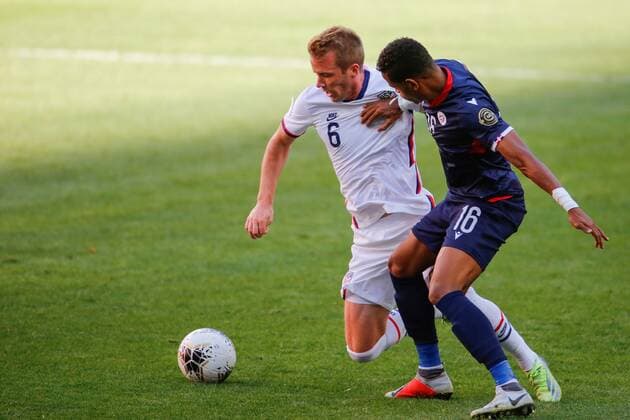 Lean Torres (r) of the Dominican Republic disputes the ball with Jackson Yueill (l) of the United States, during the CONCACAF Men s Olympic Qualification tournament, at the Akron stadium, in Guadalajara, Jalisco, Mexico, 21 March 2021. Dominican Republic vs US !ACHTUNG: NUR REDAKTIONELLE NUTZUNG!  Copyright: xFranciscoxGuascox AME4383 20210322-637519765683106498