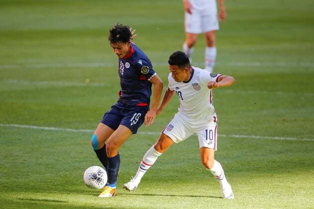 Rafael Mata (l) of the Dominican Republic disputes the ball with Sebastian Saucedo (r) of the United States, during the CONCACAF Men s Olympic Qualification tournament, at the Akron stadium, in Guadalajara, Jalisco, Mexico, 21 March 2021. Dominican Republic vs US !ACHTUNG: NUR REDAKTIONELLE NUTZUNG!  Copyright: xFranciscoxGuascox AME4382 20210322-637519765714981708