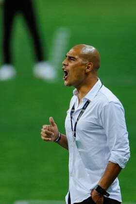 GUADALAJARA (MEXICO), 03 21 2021.- Douglas Sequeira coach of Costa Rica gives directions to his players during a match between Costa Rica and Mexico of the CONCACAF Men s Olympic Qualifying tournament soccer, at Akron Stadium, in Guadalajara, Jalisco, Mexico, 21 March 2021. EFE Francisco Guasco Costa Rica - Mexico !ACHTUNG: NUR REDAKTIONELLE NUTZUNG!  Copyright: xFranciscoxGuascox AME4451 20210322-637519844984413541