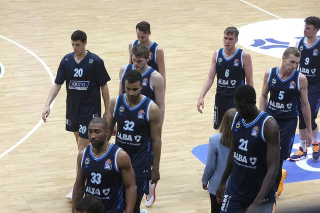 Basketball Germany, 1 Bundesliga, Hamburg Towers Alba Berlin, Hamburg, 23 03 2021 Disappointment at Alba Berlin Hamburg Germany