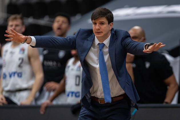 Basketball Hamburg 23 03 2021 Season 2020 2021 1 Bundesliga BBL Hamburg Towers Alba Berlin Pedro Calles Hamburg, coach