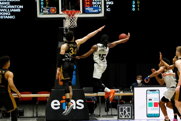 24 03 2021, easyCredit Basketball Bundesliga, BBL, 2020 2021 season, mens, Chemnitz Niners Basketball Lions Braunschweig Marcus Thornton, Niners Chemnitz, Gavin Schilling, Basketball Lions Braunschweig Chemnitz Fair Chemnitz Saxony Germany