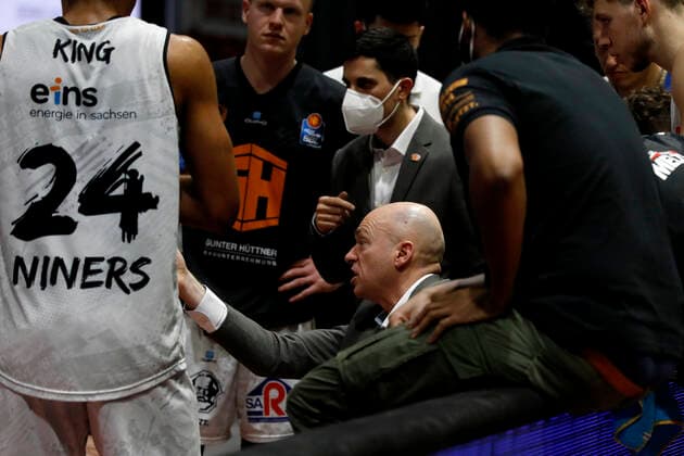 24 03 2021, easyCredit Basketball Bundesliga, BBL, 2020 2021 season, men, Chemnitz Niners Basketball Lions Braunschweig Rodrigo Pastore head coach , Niners Chemnitz Chemnitz Fair Chemnitz Saxony Germany