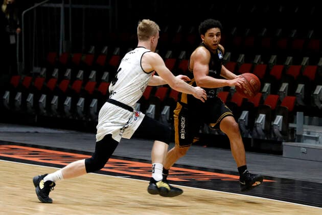 24 03 2021, easyCredit Basketball Bundesliga, BBL, 2020 2021 season, men, Chemnitz Niners Basketball Lions Braunschweig Luis Figge, Niners Chemnitz, Jan Niklas Wimberg, Niners Chemnitz Chemnitz Fair Chemnitz Saxony Germany