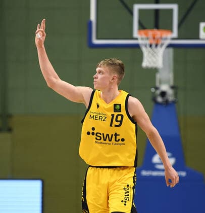 Basketball 2 Bundesliga 2020 2021 15 Matchday in Rottenburg at Volksbank Arena 24 03 2021 Tigers Tuebingen Gladiators Trier JUBEL Elias Valtonen Tigers