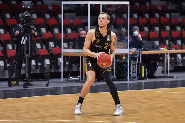 Chemnitz, Germany 24 March 2021 BBL 2020 2021 Niners Chemnitz vs Basketball Loewen Braunschweig Arnas Velicka Braunschweig Fair Chemnitz Saxony Copyright: xFotostandx xDostmannx