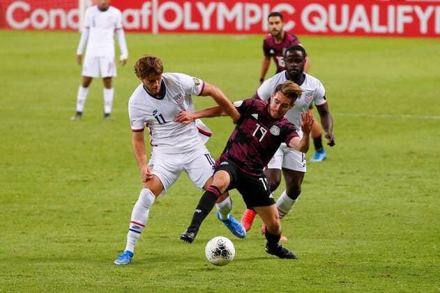 Football, Olympic Qualifier, Mexico - USA