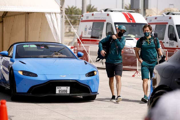 5 Sebastian Vettel GER, Aston Martin Cognizant Formula One Team , F1 Grand Prix of Bahrain at Bahrain International Circuit on March 25, 2021 in Sakhir, Bahrain Photo by HOCH ZWEI Sakhir Bahrain