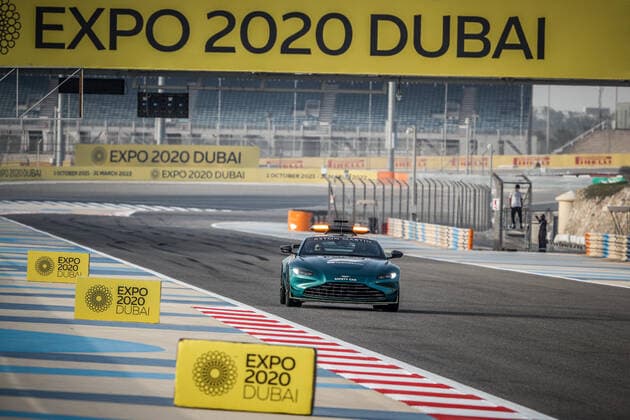 safety car, during Formula 1 Gulf Air Bahrain Grand Prix 2021 from March 26 to 28, 2021 on the Bahrain International Circuit, in Sakhir, Bahrain FORMULE 1 : Grand prix du Bahrein - Sakhir - Preparation - 25 03 2021 DPPI Panoramic 