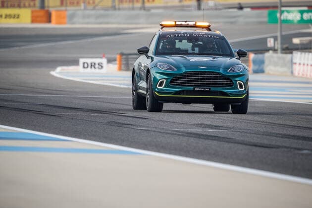 safety car, during Formula 1 Gulf Air Bahrain Grand Prix 2021 from March 26 to 28, 2021 on the Bahrain International Circuit, in Sakhir, Bahrain FORMULE 1 : Grand prix du Bahrein - Sakhir - Preparation - 25 03 2021 DPPI Panoramic 