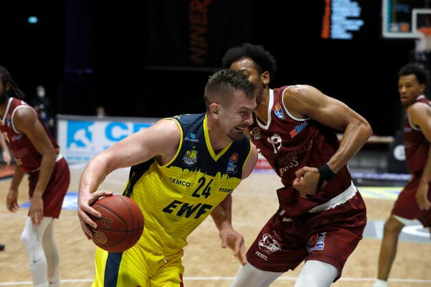 26 03 2021, easyCredit Basketball Bundesliga, BBL, season 2020 2021, men, Chemnitz Niners EWE Basket Oldenburg Rasid Mahalbasic, EWE Baskets Oldenburg Chemnitz Fair Chemnitz Saxony Germany