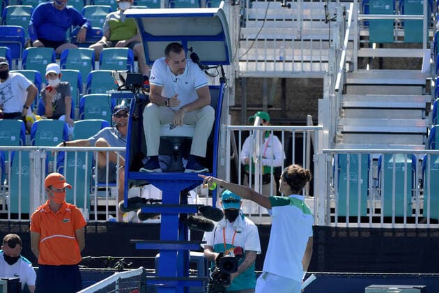 March 26, 2021, Miami Gardens, Florida, United States Of America: MIAMI GARDENS, FLORIDA - MARCH 26: Felix Auger-Aliassime of Canada defeats Pierre-Hugues Herbert of France on Day 5 of the 2021 Miami Open on March 26, 2021 in Miami Gardens, Florida...People: Pierre-Hugues Herbert Miami Gardens United States Of America - ZUMAs214 20210326_zda_s214_207 Copyright: xSMGx