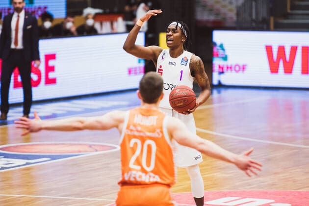 easyCredit BBL 25 Matchday RASTA Vechta vs BG Goettingen, 27 03 2021 Deishuan Booker BG Goettingen, 1 , Jannes Hundt RASTA Vechta, 20 easyCredit BBL 25 Matchday RASTA Vechta vs BG Goettingen on 27 03 2021 in Vechta RASTA Dome , Germany, Copyright: xBEAUTIFULxSPORTS Neddermannx