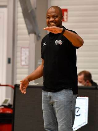 27 03 2021 Basketball Saison 2020 2021 2 Bundesliga Pro A 28 Spieltag Nürnberg Falcons Basketball Club NBC MLP Academics Heidelberg Derrick Taylor Co Trainer Assistant Coach Nürnberg Falcons BC NBC