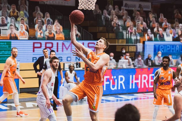 easyCredit BBL 25 Matchday RASTA Vechta vs BG Goettingen, 27 03 2021 Tim Hasbargen RASTA Vechta, 6 easyCredit BBL 25 Matchday RASTA Vechta vs BG Goettingen on 27 03 2021 in Vechta RASTA Dome , Germany, Copyright: xBEAUTIFULxSPORTS Neddermannx