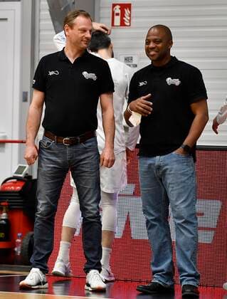 27 03 2021 Basketball Saison 2020 2021 2 Bundesliga Pro A 28 Spieltag Nürnberg Falcons Basketball Club NBC MLP Academics Heidelberg Ralph Junge Trainer General Manager Head Coach Nürnberg Falcons BC NBC Derrick Taylor Co Trainer Assistant Coach Nürnberg Falcons BC NBC