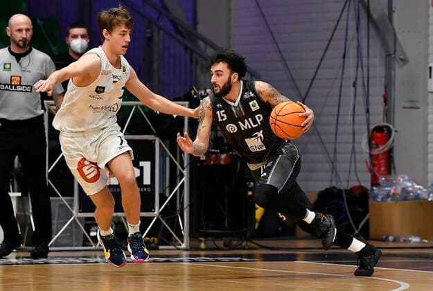 27 03 2021 Basketball Saison 2020 2021 2 Bundesliga Pro A 28 Spieltag Nürnberg Falcons Basketball Club NBC MLP Academics Heidelberg Christian Feneberg 7, Nürnberg Falcons BC NBC Jordan Geist 15, MLP Academics Heidelberg