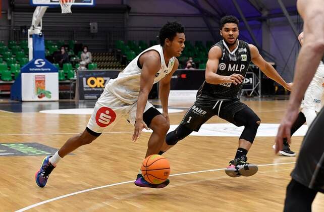 27 03 2021 Basketball Saison 2020 2021 2 Bundesliga Pro A 28 Spieltag Nürnberg Falcons Basketball Club NBC MLP Academics Heidelberg Tra Holder 0, Nürnberg Falcons BC NBC Saeed Sa eed Nelson 1, MLP Academics Heidelberg