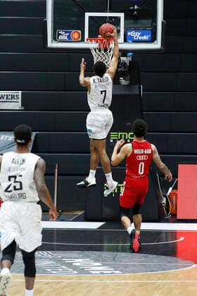 BBL easyCredit Basketball Bundesliga Saison 2020 2021 25 Spieltag am Samstag, 27 Maerz 2021 in der edel optics de Arena in Hamburg Hamburg Towers FC Bayern Muenchen Kameron Taylor Towers Hamburg Towers FC Bayern Muenchen
