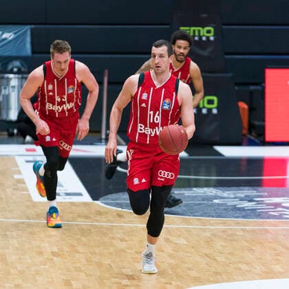 easyCredit Basketball Bundesliga, Hamburg, 27 03 2021 easyCredit Basketball Bundesliga, Hamburg Towers vs FC Bayern Muenchen Basketball, Paul Zipser 16 FC Bayern Muenchen Basketball Copyright: xBEAUTIFULxSPORTS Mohwinkelx