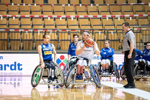 RBBL RSV Lahn Dill BG Baskets Hamburg, 27 03 21 Kai Moeller 13 BG Baskets Hamburg , Thomas Böhme 13 RSV Lahn Dill Rittal Arena, Wetzlar, 27 03 21 Copyright: xBEAUTIFULxSPORTS Roeczeyx