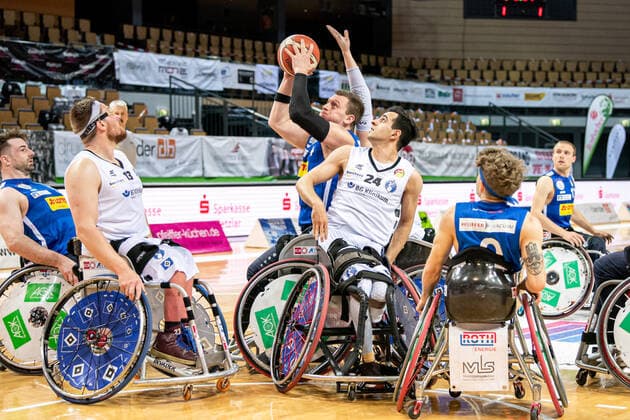 RBBL RSV Lahn Dill BG Baskets Hamburg, 27 03 21 Dominik Mohsler 4 RSV Lahn Dill , Mojtaba Kamali 24 BG Baskets Hamburg , Kai Moeller 13 BG Baskets Hamburg , Simon Brown 5 RSV Lahn Dill , Christopher Huber 9 RSV Lahn Dill , Rittal Arena, Wetzlar, 27 03 21 Copyright: xBEAUTIFULxSPORTS Roeczeyx