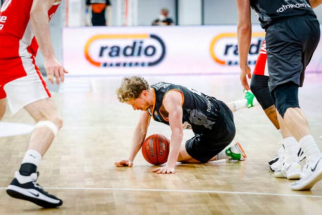 Center 06 Per Günther ratiopharm Ulm Brose Bamberg ratiopharm Ulm easyCredit BBL Basketball Bundesliga Basketball Season 2020 21 25 Matchday, 27 03 2021 Bamberg, Brose Arena Copyright: DanielxLöb