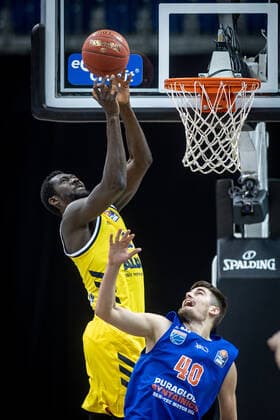 Basketball Berlin 28 03 2021 Season 2020 2021 easyCredit BBL 1 Bundesliga Alba Berlin SYNTAINICS MBC Weißenfels Christ Koumadje Alba Berlin, No 21 Antunovic MBC, No 40