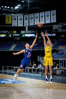 Basketball Berlin 28 03 2021 Season 2020 2021 easyCredit BBL 1 Bundesliga Alba Berlin SYNTAINICS MBC Weißenfels Marcus Eriksson Alba Berlin, No 08 Michal Michalak MBC, No 23