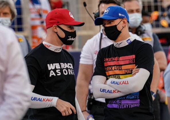 Formula 1 Gulf Air Bahrain Grand Prix 2021 28 03 2021, Bahrain International Circuit, Sakhir, Formula 1 Gulf Air Bahrain Grand Prix 2021 ,in the picture Nikita Mazepin RUS 9 , Haas F1 Team, Mick Schumacher DEU 47 , Haas F1 Team with Â nordphotoxGmbHx xBratic nph00250