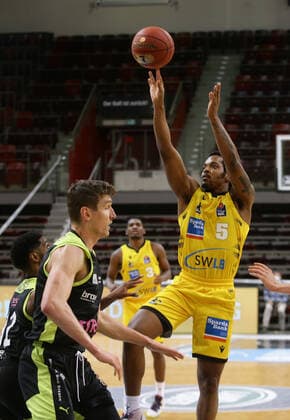 Ludwigsburg , Basketball easyCredit BBL Bundesliga , MHP RIESEN Ludwigsburg vs medi Bayreuth , Barry Brown Riesen