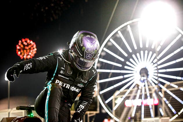 Formula 1, GP Bahrain, Lewis Hamilton wins season opener