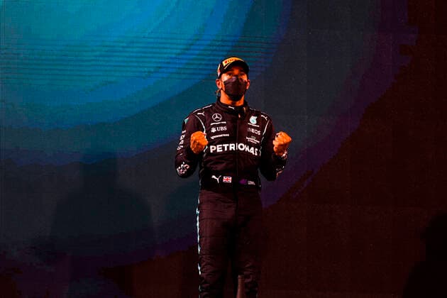 HAMILTON Lewis (gbr), Mercedes AMG F1 GP W12 E Performance, portrait during Formula 1 Gulf Air Bahrain Grand Prix 2021 from March 26 to 28, 2021 on the Bahrain International Circuit, in Sakhir, Bahrain - FORMULE 1 : Grand prix du Bahrein - Sakhir - Course - 28 03 2021 DPPI Panoramic 