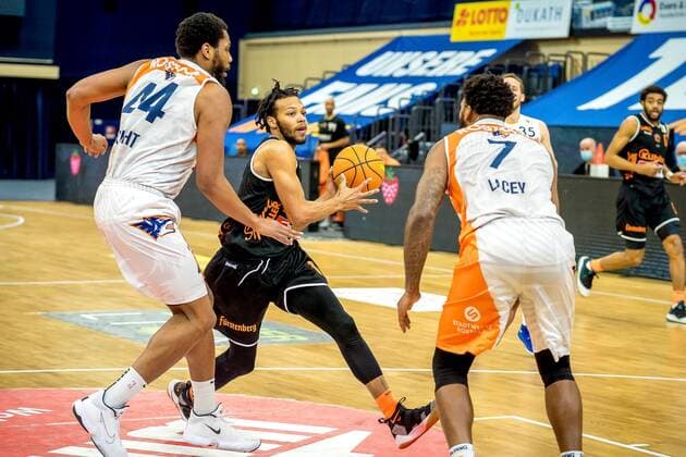 Keith Writh, Trevor Lacey, Rostock Seawolves vs Panthers Schwenningen, Basketball, PRO A, 28 03 2021 Rostock Seawolves vs Panthers Schwenningen, Basketball, PRO A, 28 03 2021 Rostock. Copyright: xEibner-Pressefotox EP_GRW