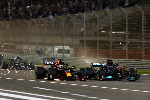 33 Max Verstappen NED, Red Bull Racing , 44 Lewis Hamilton GBR, Mercedes AMG Petronas F1 Team , F1 Grand Prix of Bahrain at Bahrain International Circuit on March 28, 2021 in Sakhir, Bahrain Photo by HOCH ZWEI Sakhir Bahrain