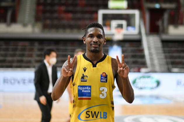 Jaleen Smith MHP Riesen Ludwigsburg cheers for the win, GER, MHP Riesen Ludwigsburg vs medi Bayreuth, 28 03 2021, 25 Spieltag easycredit Basketball Bundesliga, Spielzeit 2020 2021 GER, MHP Riesen Ludwigsburg vs medi Bayreuth, 28 03 2021, 25 Spieltag easycredit Basketball Bundesliga, Spielzeit 2020 2021 Ludwigsburg Copyright: xEibnerxPressefoto MichaelxMemmlerx EP_MMR