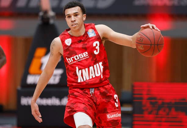 28 03 2021, Basketball, BBL 2020 2021, 25 matchday, s Oliver Wuerzburg Telekom Baskets Bonn, GER, Wuerzburg, s Oliver Arena, picture v li Tyson Ward s Oliver Wuerzburg. Copyright: HMBxMedia xHeikoxBecker
