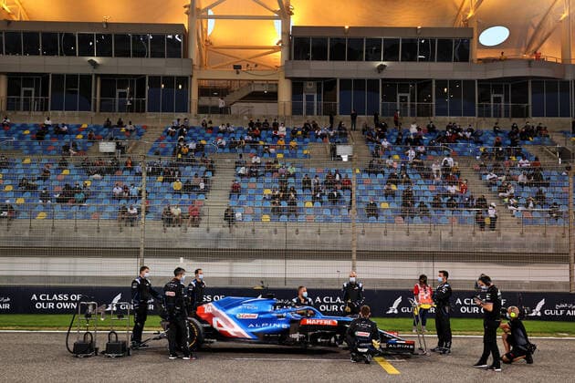 F1 Grand Prix of Bahrain 14 Fernando Alonso (ESP, Alpine F1 Team), F1 Grand Prix of Bahrain at Bahrain International Circuit on March 28, 2021 in Sakhir, Bahrain. (Photo by James Moy XPB Alpine F1 Team FIA Pool via HOCH ZWEI) Sakhir Bahrain Poolfoto HOCH ZWEI Pool XPB James Moy ,EDITORIAL USE ONLY