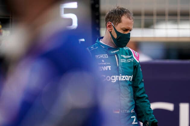 March 28, 2021, Sakhir, Bahrain: SEBASTIAN VETTEL of Germany and Aston Martin F1 Team on the starting grid before the 2021 FIA Formula 1 Bahrain Grand Prix at Bahrain International Circuit in Sakhir, Bahrain. Sakhir Bahrain - ZUMAg147 20210328_zap_g147_088 Copyright: xJamesxGasperottix