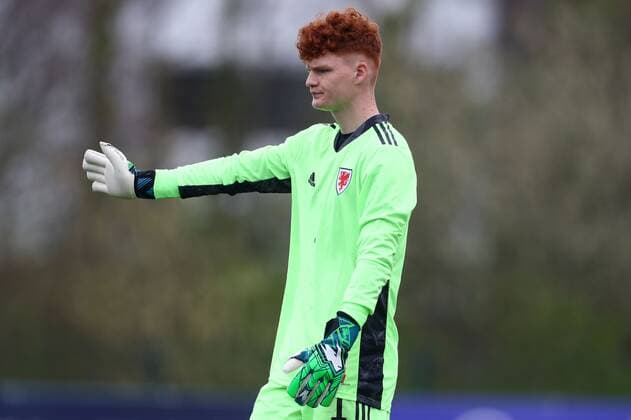 Mandatory Credit: Photo by Kieran McManus BPI Shutterstock (11836061ap) Max Williams of Wales Under 18s Wales U18 v England U18, International Friendly, Länderspiel, Nationalmannschaft Football, The Leckwith Stadium, Cardiff, UK - 29 Mar 2021 EDITORIAL USE ONLY No use with unauthorised audio, video, data, fixture lists, club league logos or live services. Online in-match use limited to 120 images, no video emulation. No use in betting, games or single club league player publications. Wales U18 v England U18, International Friendly, Football, The Leckwith Stadium, Cardiff, UK - 29 Mar 2021 EDITORIAL USE ONLY No use with unauthorised audio, video, data, fixture lists, club league logos or live services. Online in-match use limited to 120 images, no video emulation. No use in betting, games or single club league player publications. Copyright: xKieranxMcManus BPI Shutterstockx 11836061ap