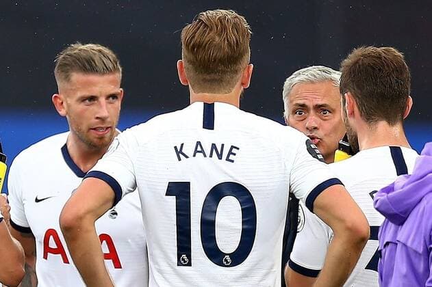 Mandatory Credit: Photo by Michael Zemanek BPI Shutterstock (10721373as) Jose Mourinho head coach of Tottenham Hotspur instructs Harry Kane of Tottenham Hotspur Crystal Palace v Tottenham Hotspur, Premier League, Football, Selhurst Park, London, UK - 26 Jul 2020 EDITORIAL USE ONLY No use with unauthorised audio, video, data, fixture lists, club league logos or live services. Online in-match use limited to 120 images, no video emulation. No use in betting, games or single club league player publications. Crystal Palace v Tottenham Hotspur, Premier League, Football, Selhurst Park, London, UK - 26 Jul 2020 EDITORIAL USE ONLY No use with unauthorised audio, video, data, fixture lists, club league logos or live services. Online in-match use limited to 120 images, no video emulation. No use in betting, games or single club league player publications. Copyright: xMichaelxZemanek BPI Shutterstockx 10721373as