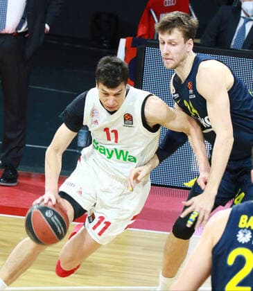 11 Vladimir Lucic FCBB white vs 24 Jan Vesely Fenerbahce Istanbul Basketball, EuroLeague, FC Bayern Munich vs Fenerbahce Istanbul at Audi Dome on 30 03 2021 PHOTO Mladen Lackovic LakoPress