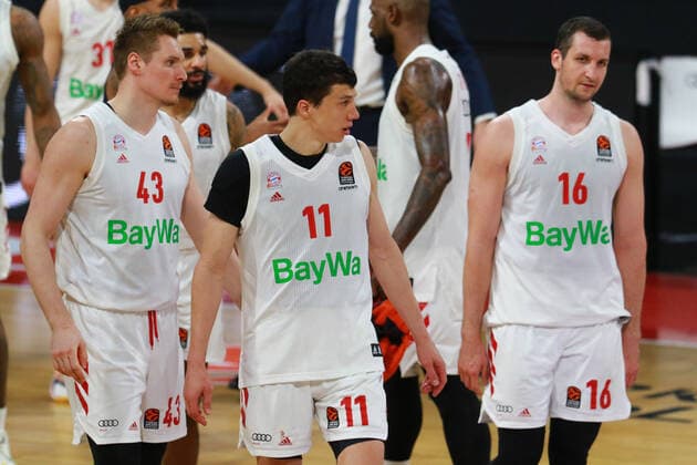 v l Leon Radosevic, 11 Vladimir Lucic, 16 Paul Zipser FCBB frustrated, helpless, dissatisfied at the end of the game Basketball, EuroLeague, FC Bayern München vs Fenerbahce Istanbul at Audi Dome on 30 03 2021 PHOTO Mladen Lackovic LakoPress