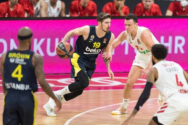 Basketball, Euroleague, day0 03 2021, FC Bayern Munich Fenerbahce Istanbul In the picture Nando DE COLO Fenerbache Instanbul, 19 and Zan Mark SISKO FC Bayern Munich, 31 Munich Audi Dome Bayern Germany. Copyright: Passion2Press.dex xMarkusxFischerx