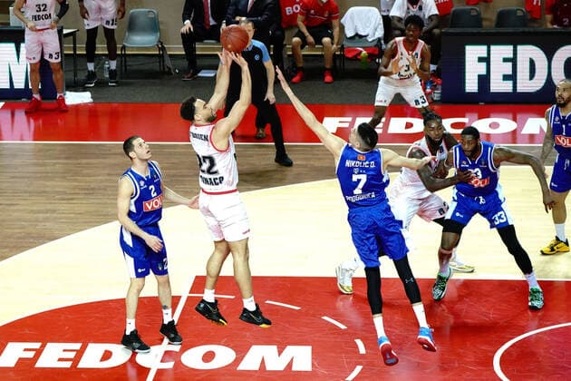 J J O Brien (AS Monaco) - Danilo Nikolic (Buducnost Podgorica) BASKETBALL : Monaco vs FK Buducnost Podgorica - Eurocoupe - Monaco - 31 03 2021 NorbertScanella PanoramiC 