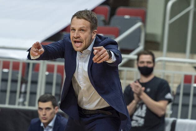 (210401) -- RIGA, April 1, 2021 -- VEF Riga s head coach Janis Gailitis reacts during the Europe Basketball Champions League group J match between VEF Riga and Lenovo Tenerife in Riga, Latvia, on March 31, 2021. (Photo by Xinhua) (SP)LATVIA-RIGA-BASKETBALL-EUROPE CHAMPIONS LEAGUE-VEF RIGA VS LENOVO TENERIFE EdijsxPalens 
