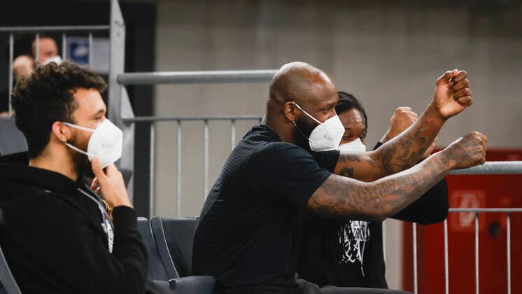 01 04 2021, Basketball, BBL 2020 2021, 29 matchday, ratiopharm ulm s Oliver Wuerzburg, GER, Neu Ulm, ratiopharm arena, pic v li v li Brekkott Chapman s Oliver Wuerzburg , Murphy Holloway s Oliver Wuerzburg and Robert Lowery s Oliver Wuerzburg. Copyright: HMBxMedia xHeikoxBecker