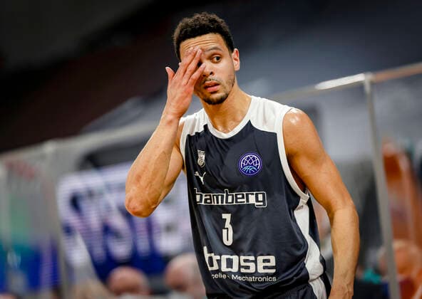 Dominic Lockhart Brose Bamberg, 03 Basketball Champions League 2020 21, Playoof Matchday 5, Brose Bamberg Dinamo Sassari 01 04 2021, Bamberg, Brose Arena Foto Copyright: DanielxLöb